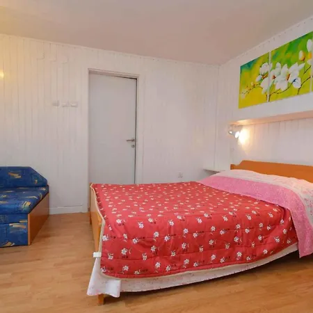 Apartment In Pula/istrien 11068