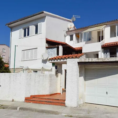 In - Istrien 11068 * Пула