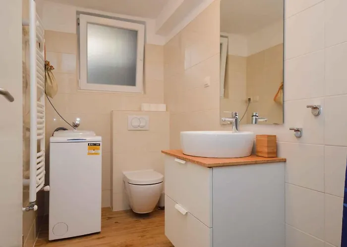 In - Istrien 11068 *