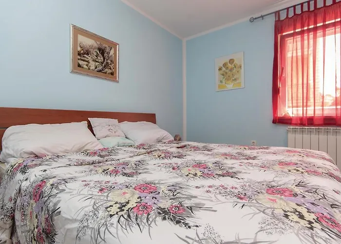 In - Istrien 11068 * Póla